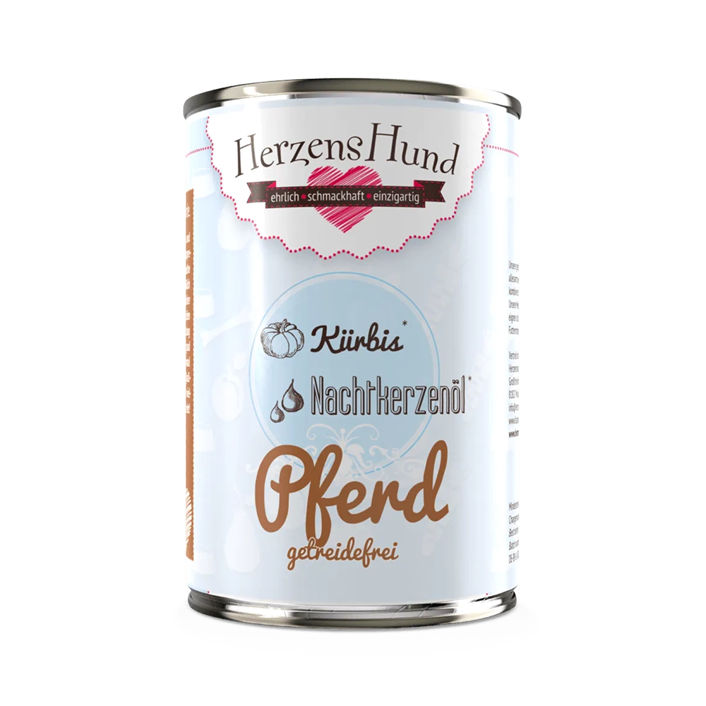 HerzensHund | Pferd mit Bio-Kürbis