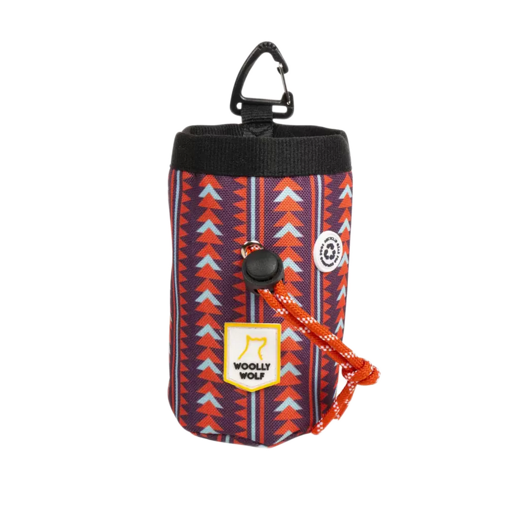 Woolly Wolf | Polar Night Snack Bag-PetsFinest